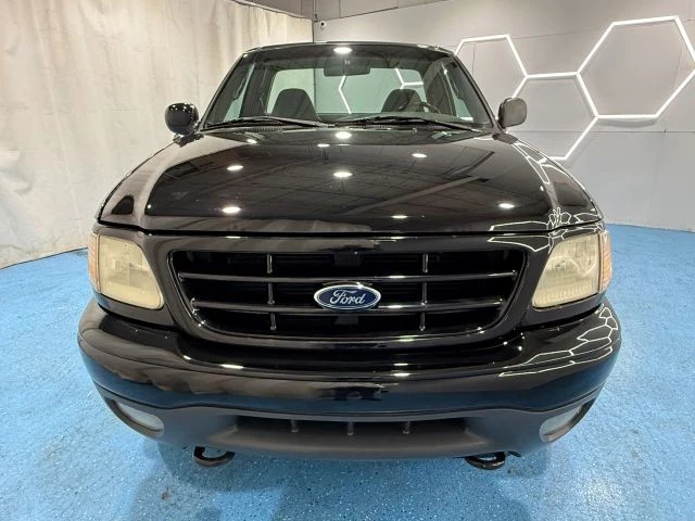 2001 Ford F-150 10th Gen - Image 4 of 31