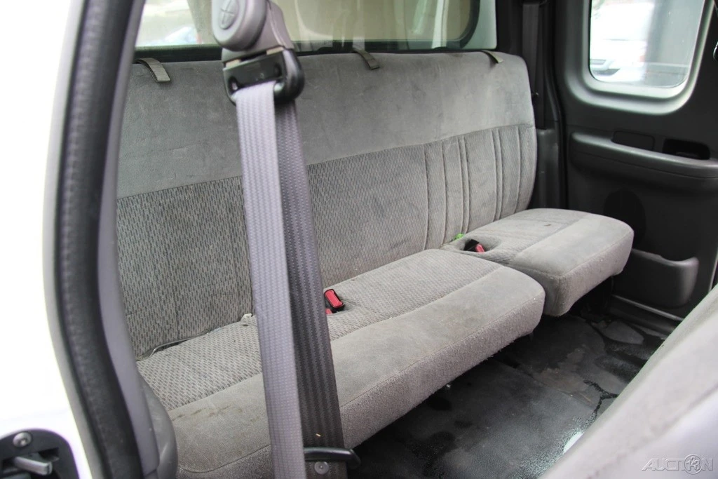 2001 Ford F-150 10th Gen - Image 19 of 21