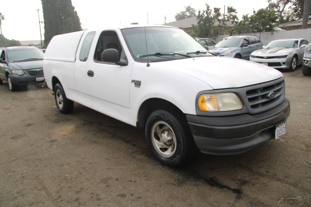 2001 Ford F-150 10th Gen - Image 9 of 21
