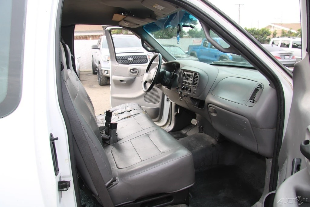 2001 Ford F-150 10th Gen - Image 21 of 21