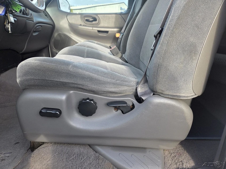 2001 Ford F-150 10th Gen - Image 17 of 21