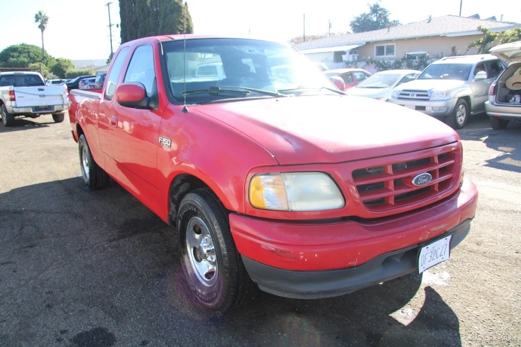 2001 Ford F-150 10th Gen - Image 8 of 21