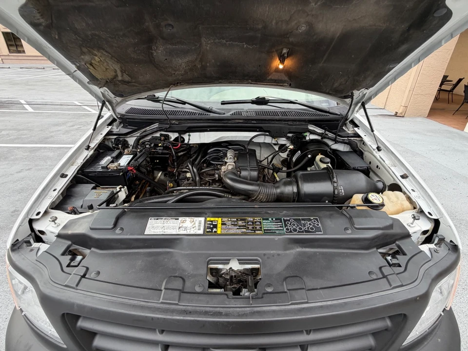 2001 Ford F-150 10th Gen - Image 22 of 31