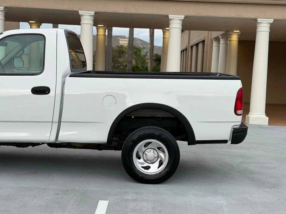 2001 Ford F-150 10th Gen - Image 4 of 31