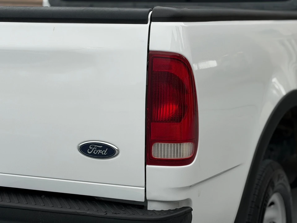 2001 Ford F-150 10th Gen - Image 7 of 31