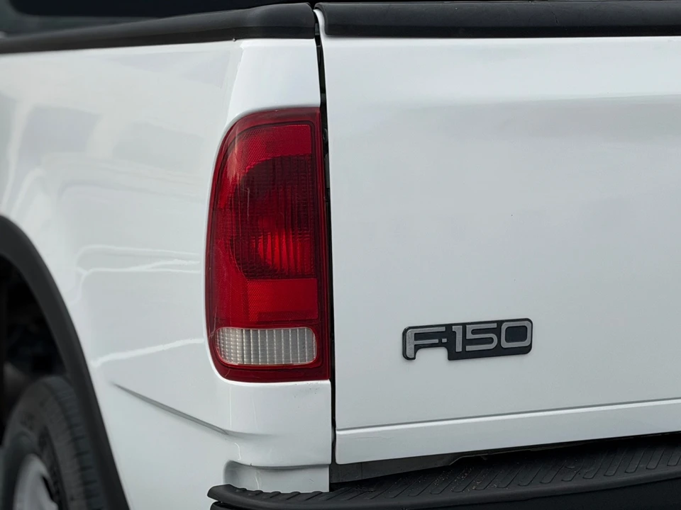 2001 Ford F-150 10th Gen - Image 8 of 31