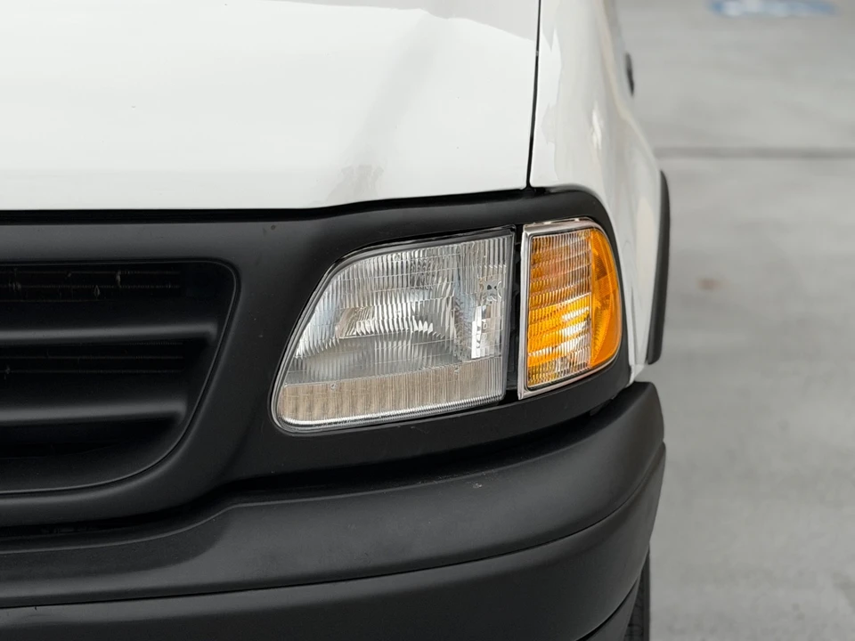 2001 Ford F-150 10th Gen - Image 17 of 31
