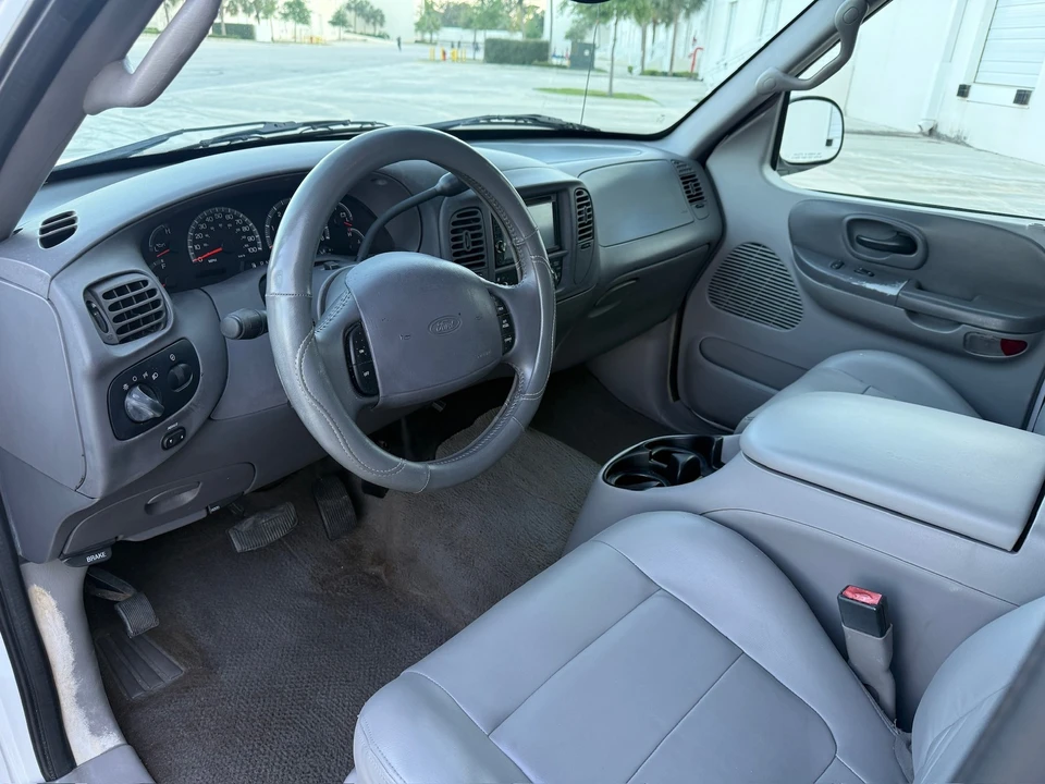2001 Ford F-150 10th Gen - Image 8 of 21
