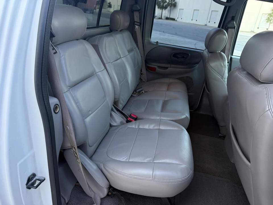 2001 Ford F-150 10th Gen - Image 15 of 21