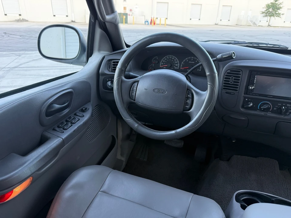 2001 Ford F-150 10th Gen - Image 17 of 21