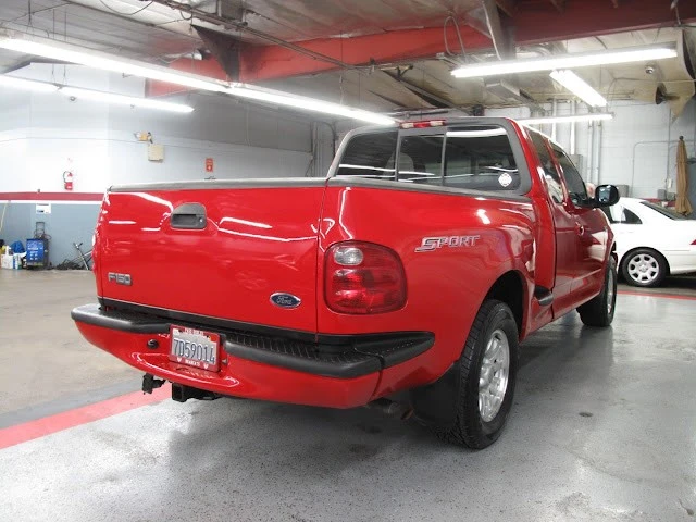 2001 Ford F-150 10th Gen - Image 11 of 21