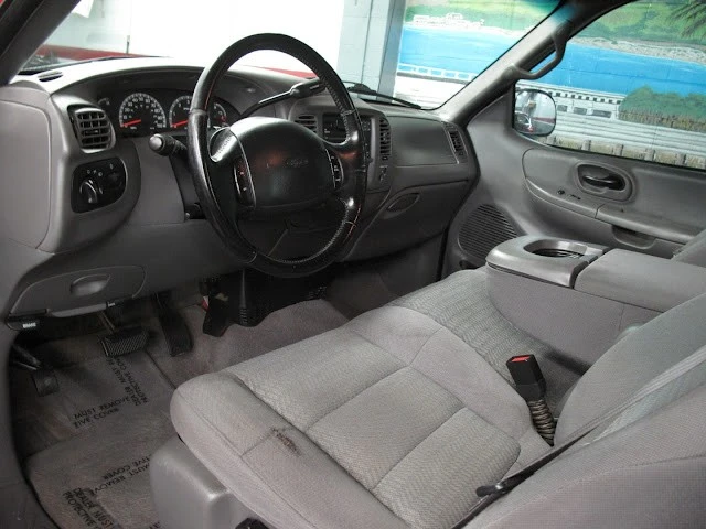 2001 Ford F-150 10th Gen - Image 4 of 21