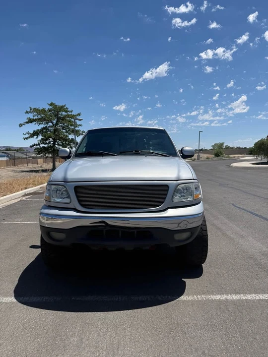 2001 Ford F-150 10th Gen - Image 3 of 19