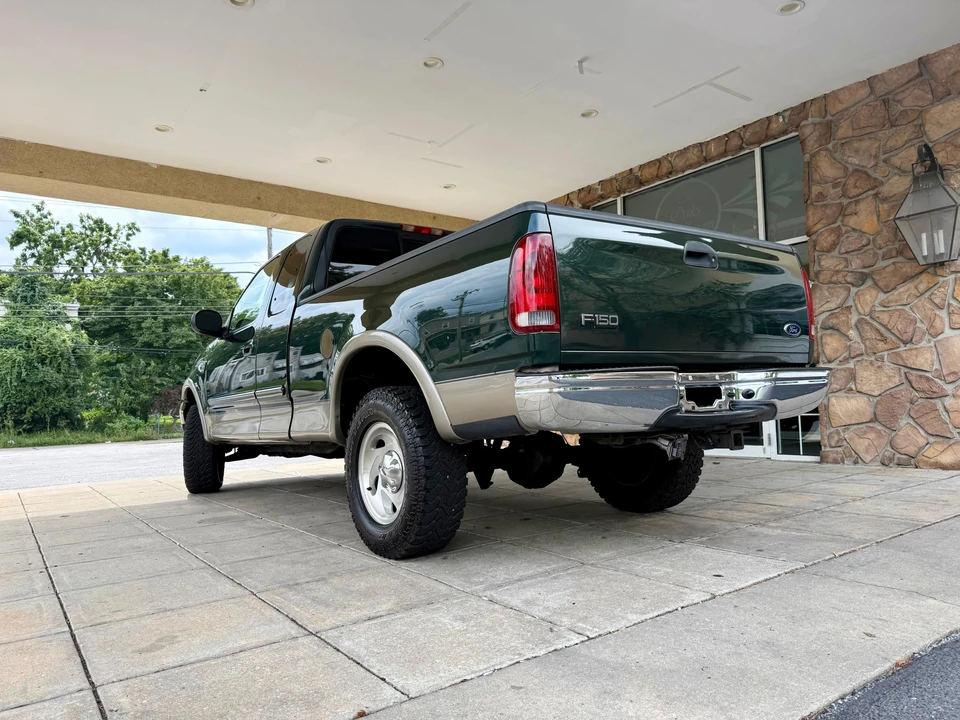2001 Ford F-150 10th Gen - Image 11 of 31