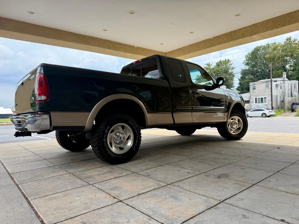2001 Ford F-150 10th Gen - Image 18 of 31