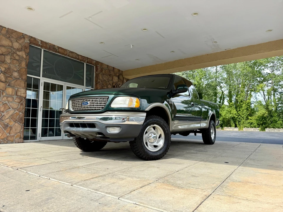 2001 Ford F-150 10th Gen - Image 9 of 31