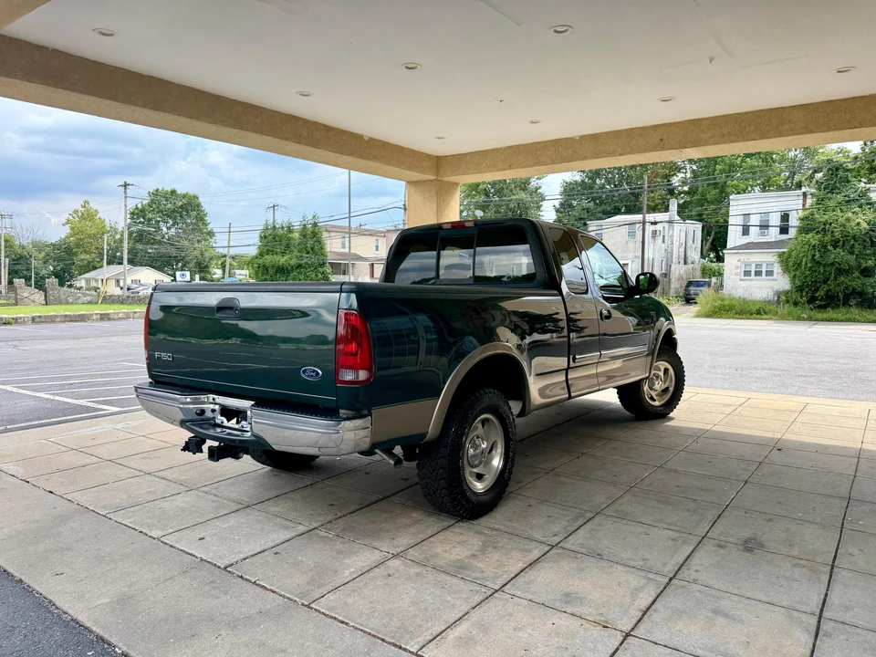 2001 Ford F-150 10th Gen - Image 17 of 31