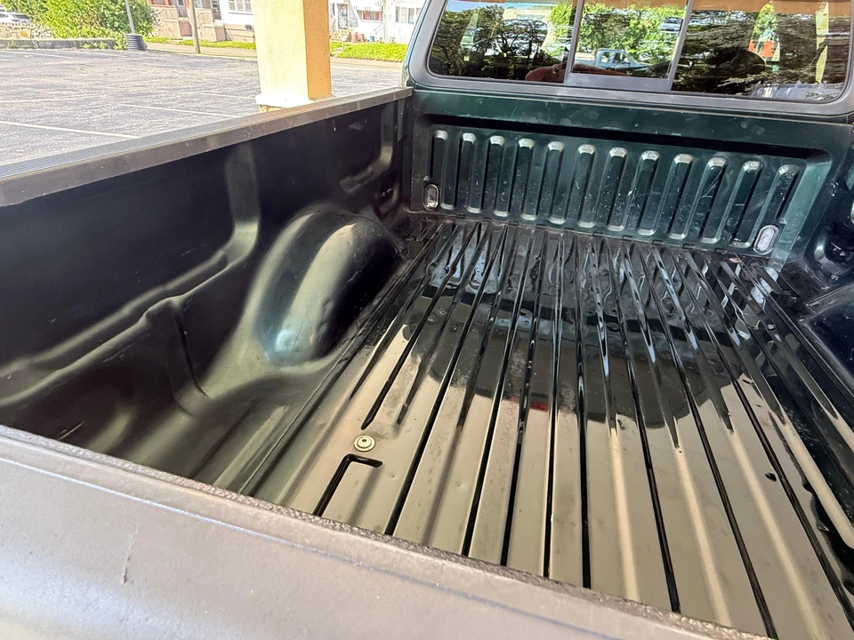 2001 Ford F-150 10th Gen - Image 27 of 31