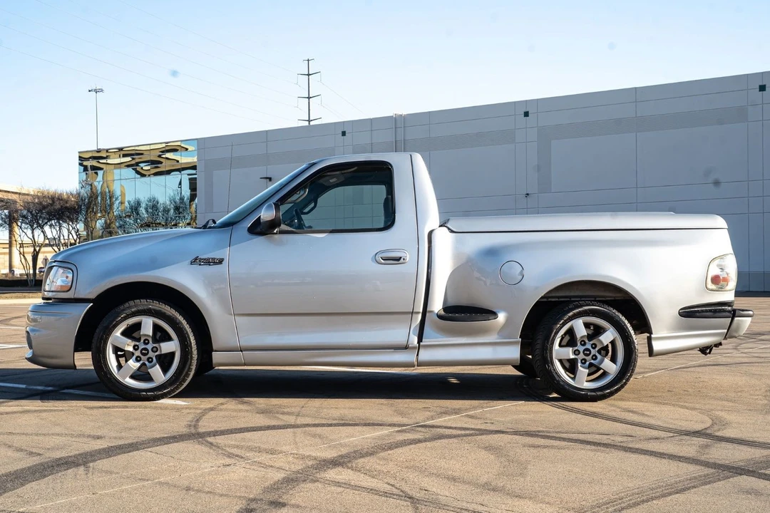 2001 Ford F-150 10th Gen - Image 7 of 31