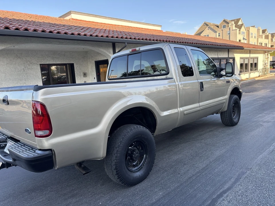 2001 Ford Super Duty 1st Gen - Image 11 of 18
