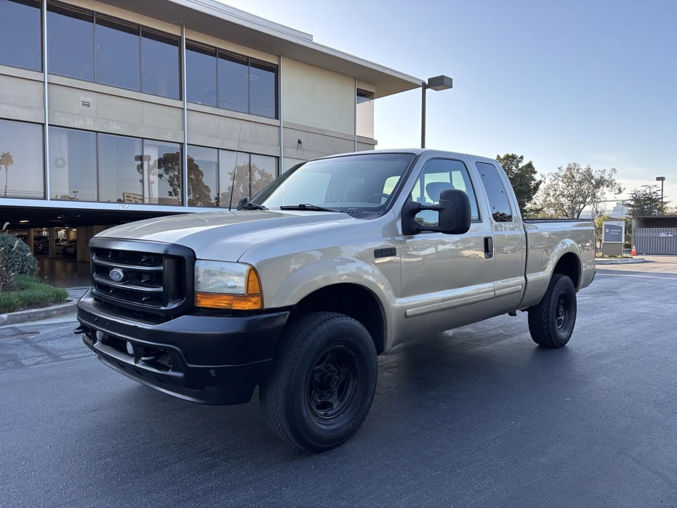 2001 Ford Super Duty 1st Gen - Image 3 of 18