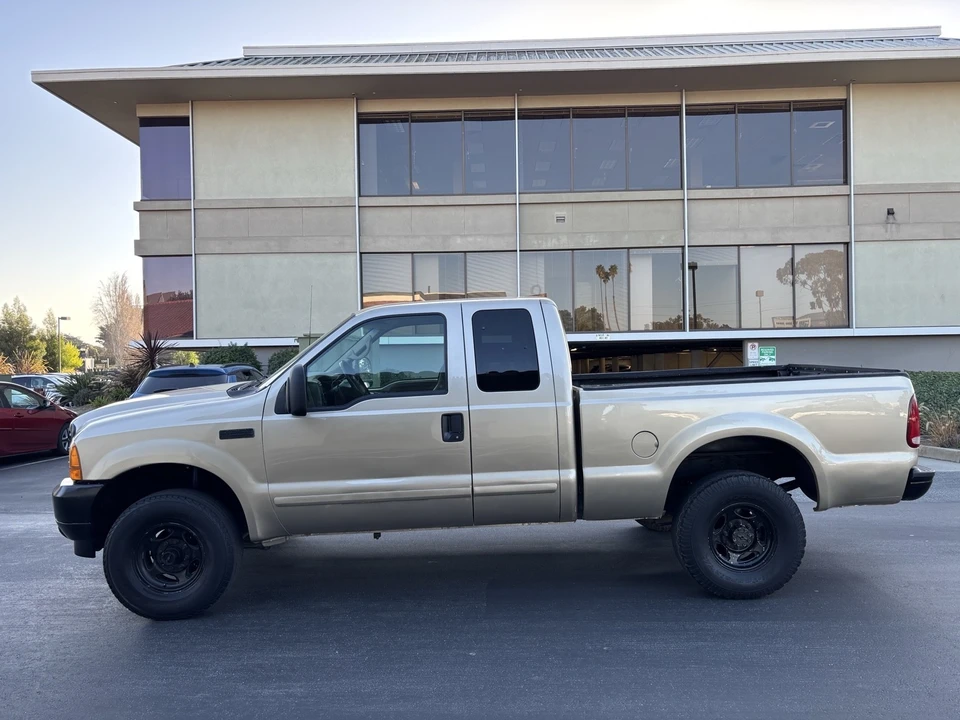2001 Ford Super Duty 1st Gen - Image 8 of 18