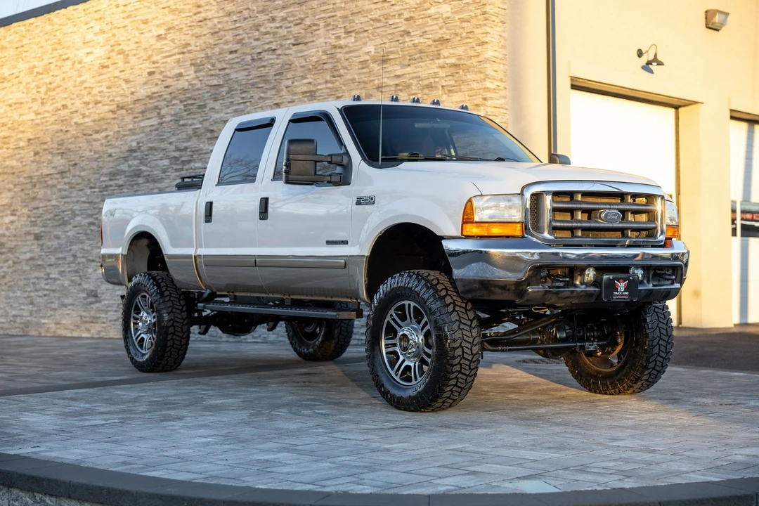 2001 Ford Super Duty 1st Gen - Image 7 of 21