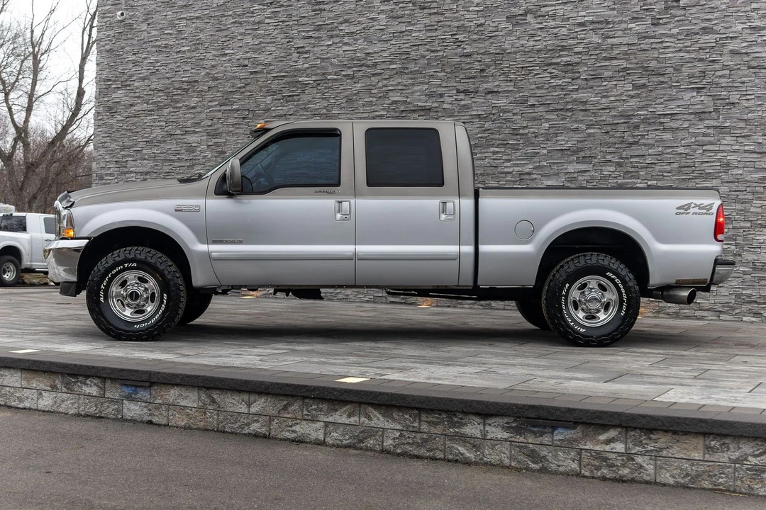 2001 Ford Super Duty 1st Gen - Image 9 of 21