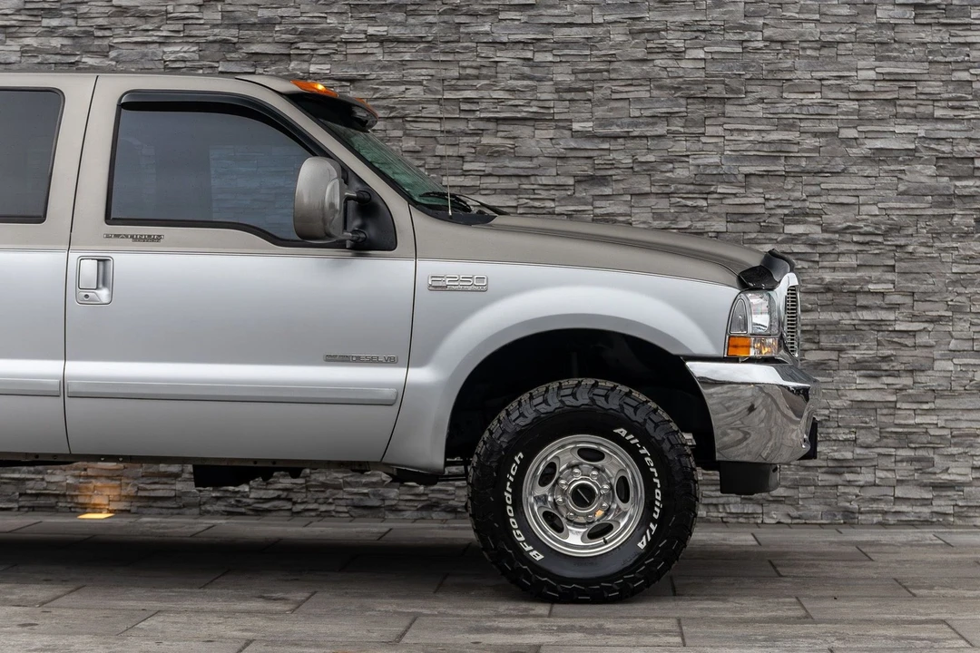 2001 Ford Super Duty 1st Gen - Image 13 of 21