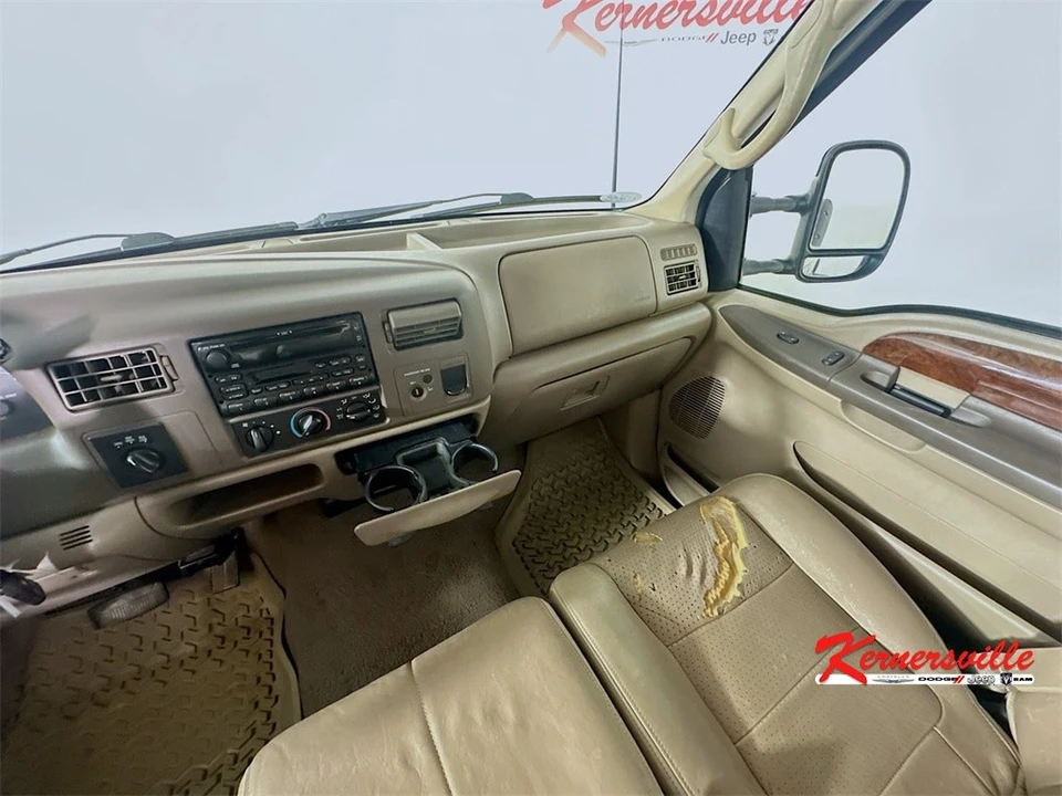 2001 Ford Super Duty 1st Gen - Image 11 of 12