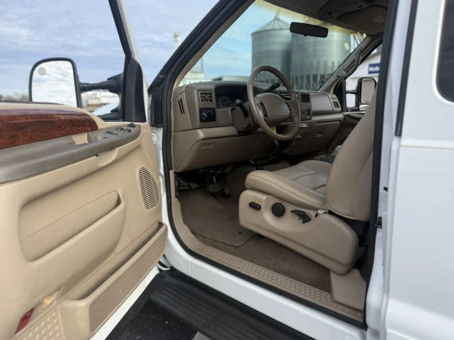 2001 Ford Super Duty 1st Gen - Image 7 of 14