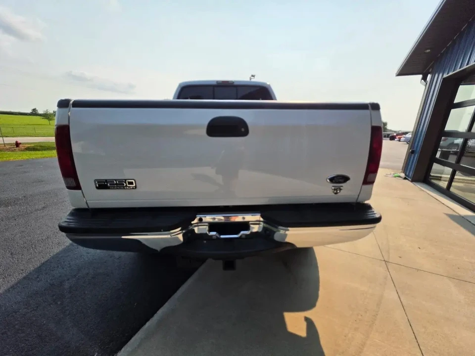 2001 Ford Super Duty 1st Gen - Image 21 of 31