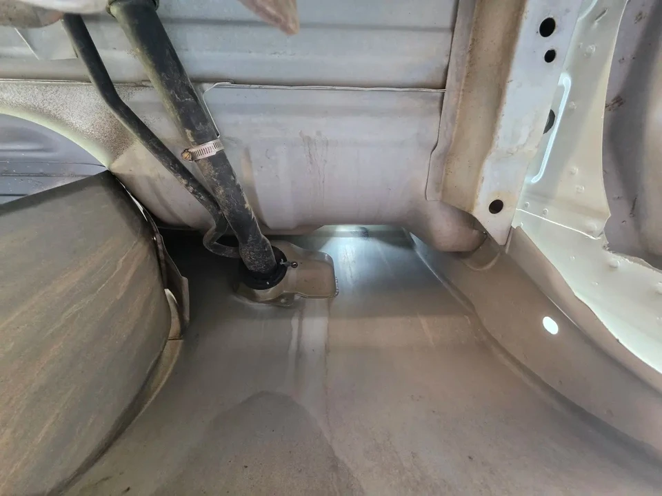 2001 Ford Super Duty 1st Gen - Image 24 of 31