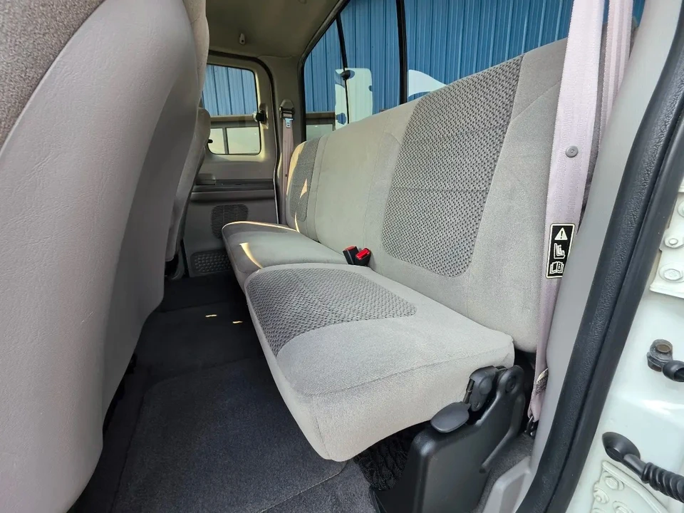 2001 Ford Super Duty 1st Gen - Image 27 of 31