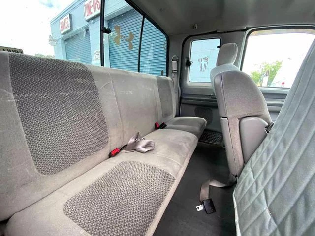 2001 Ford Super Duty 1st Gen - Image 11 of 12