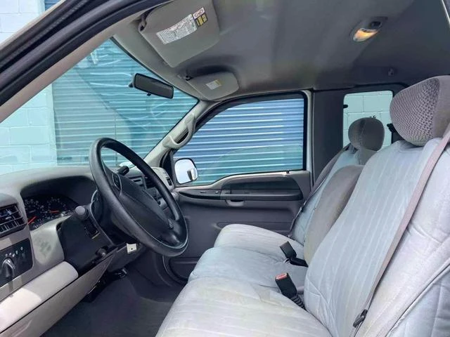 2001 Ford Super Duty 1st Gen - Image 7 of 12