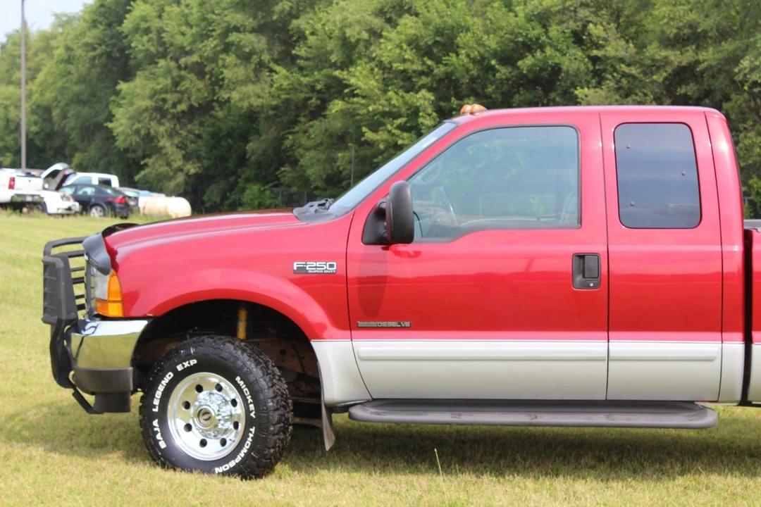 2001 Ford Super Duty 1st Gen - Image 4 of 12