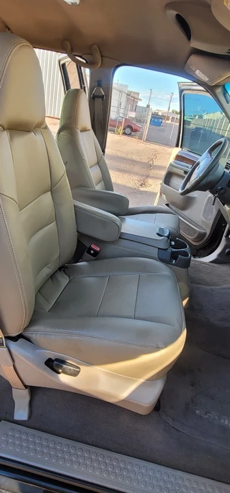 2001 Ford Super Duty 1st Gen - Image 12 of 19