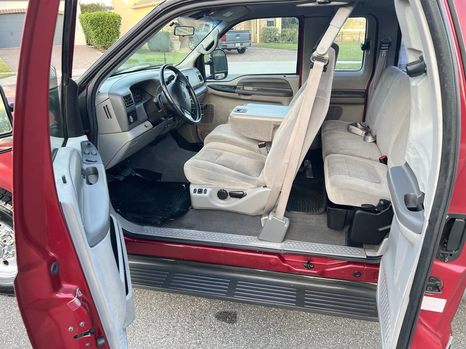 2001 Ford Super Duty 1st Gen - Image 11 of 21