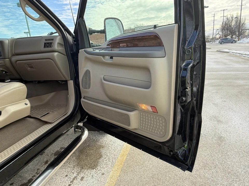 2001 Ford Super Duty 1st Gen - Image 19 of 21