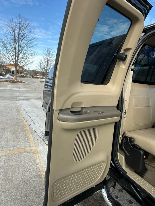 2001 Ford Super Duty 1st Gen - Image 20 of 21