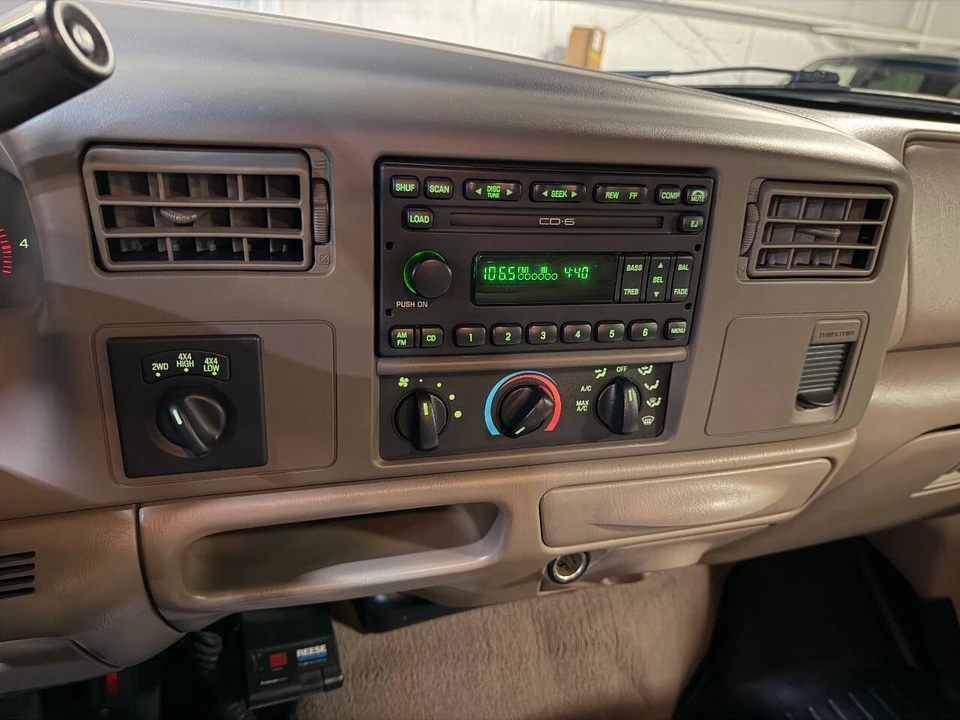 2001 Ford Super Duty 1st Gen - Image 9 of 12