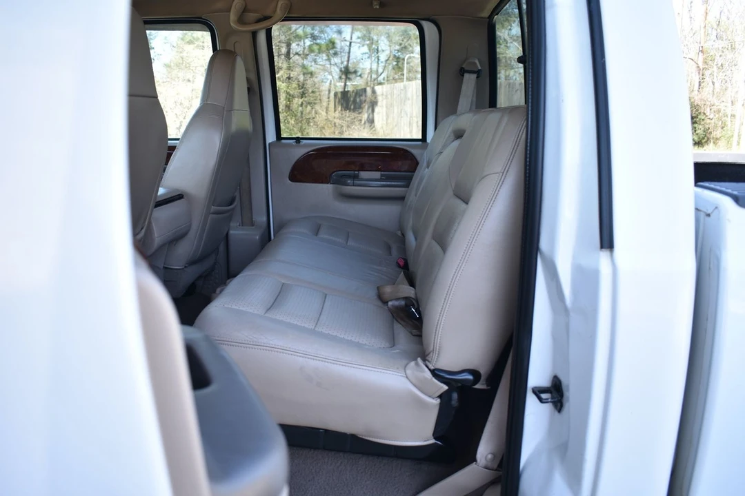 2001 Ford Super Duty 1st Gen - Image 11 of 21