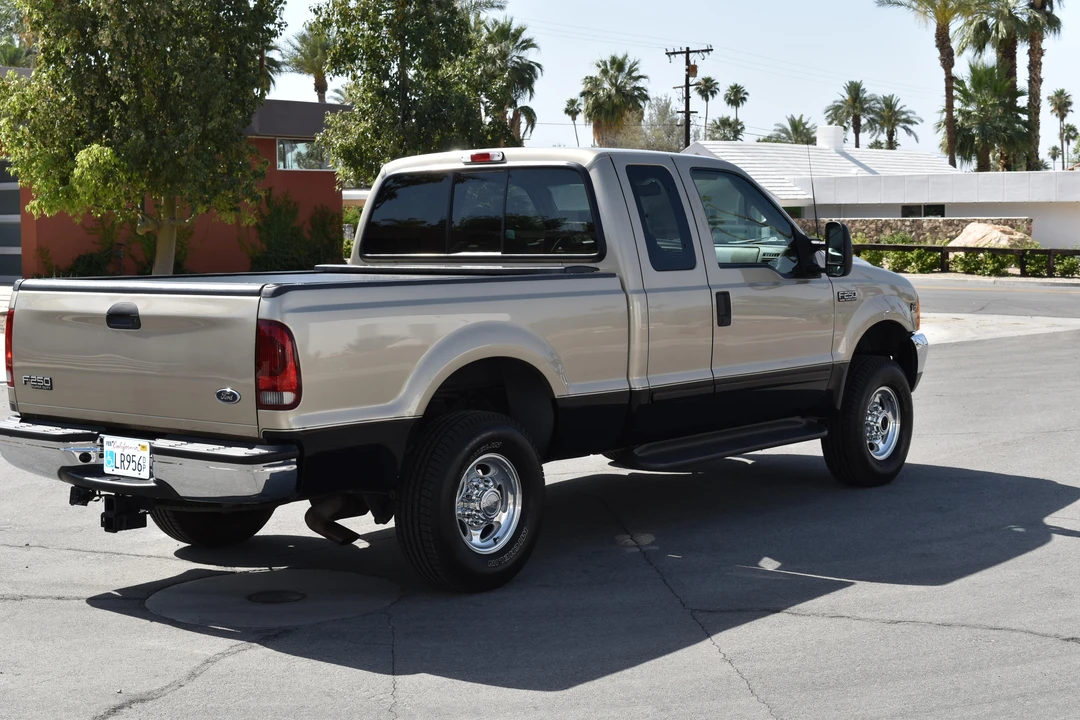 2001 Ford Super Duty 1st Gen - Image 18 of 31