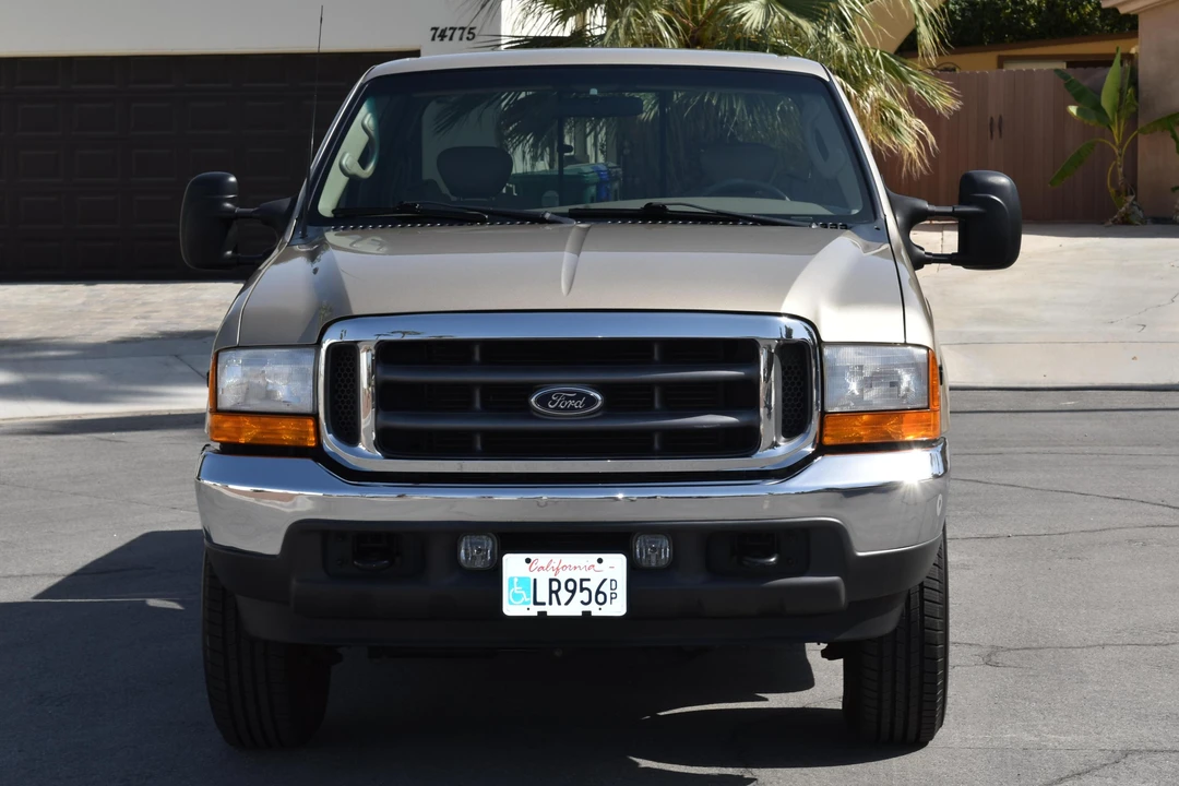 2001 Ford Super Duty 1st Gen - Image 2 of 31