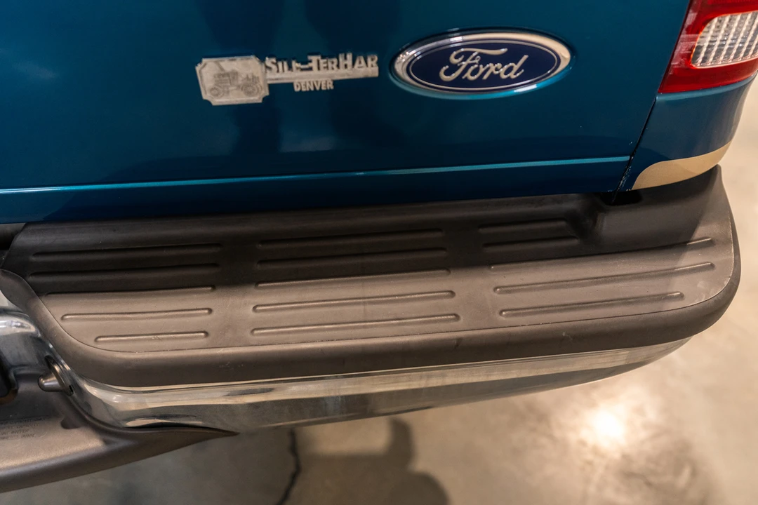 2001 Ford Super Duty 1st Gen - Image 20 of 31