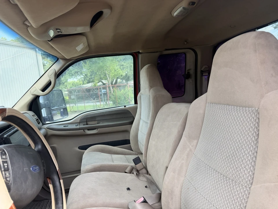 2001 Ford Super Duty 1st Gen - Image 11 of 23