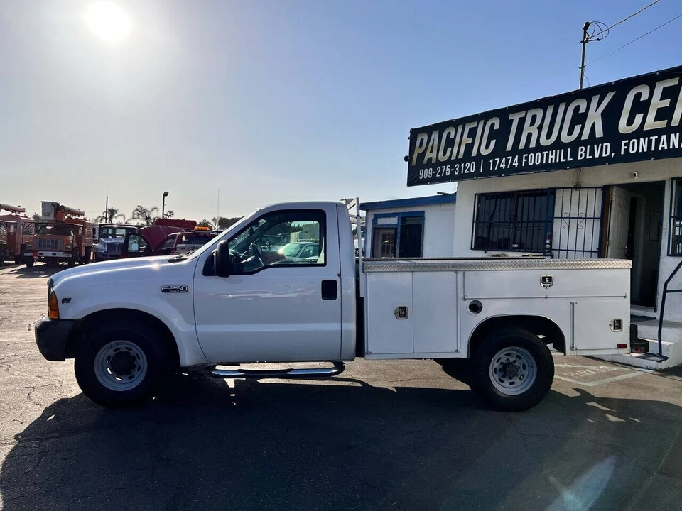 2001 Ford Super Duty 1st Gen - Image 14 of 23