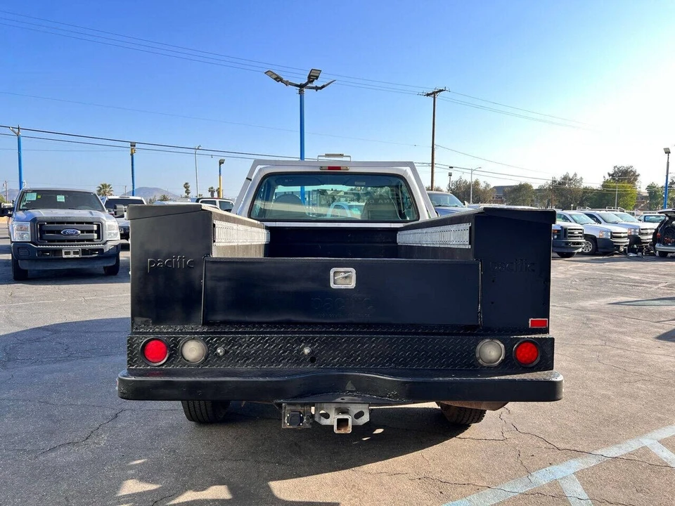 2001 Ford Super Duty 1st Gen - Image 11 of 23