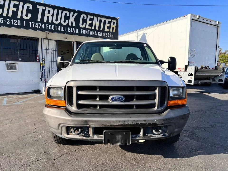 2001 Ford Super Duty 1st Gen - Image 2 of 23